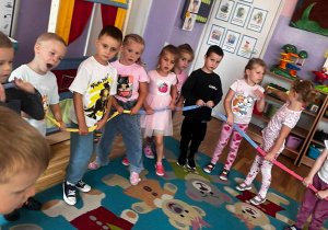 zabawa z gumą animacyjną