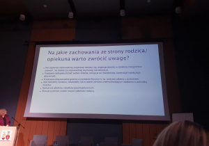 na jakie zachowania ze strony rodzica/opiekuna warto zwrócić uwagę?