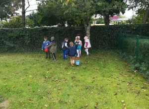 Jesienne zabawy w ogrodzie przedszkolnym