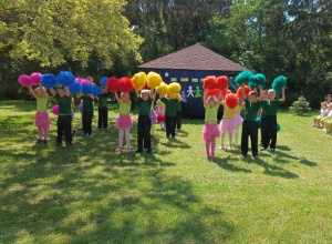 Pokój na świecie życzeniem dzieci z okazji Dnia Dziecka